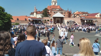 Hodocasce djece u mariju b (02)